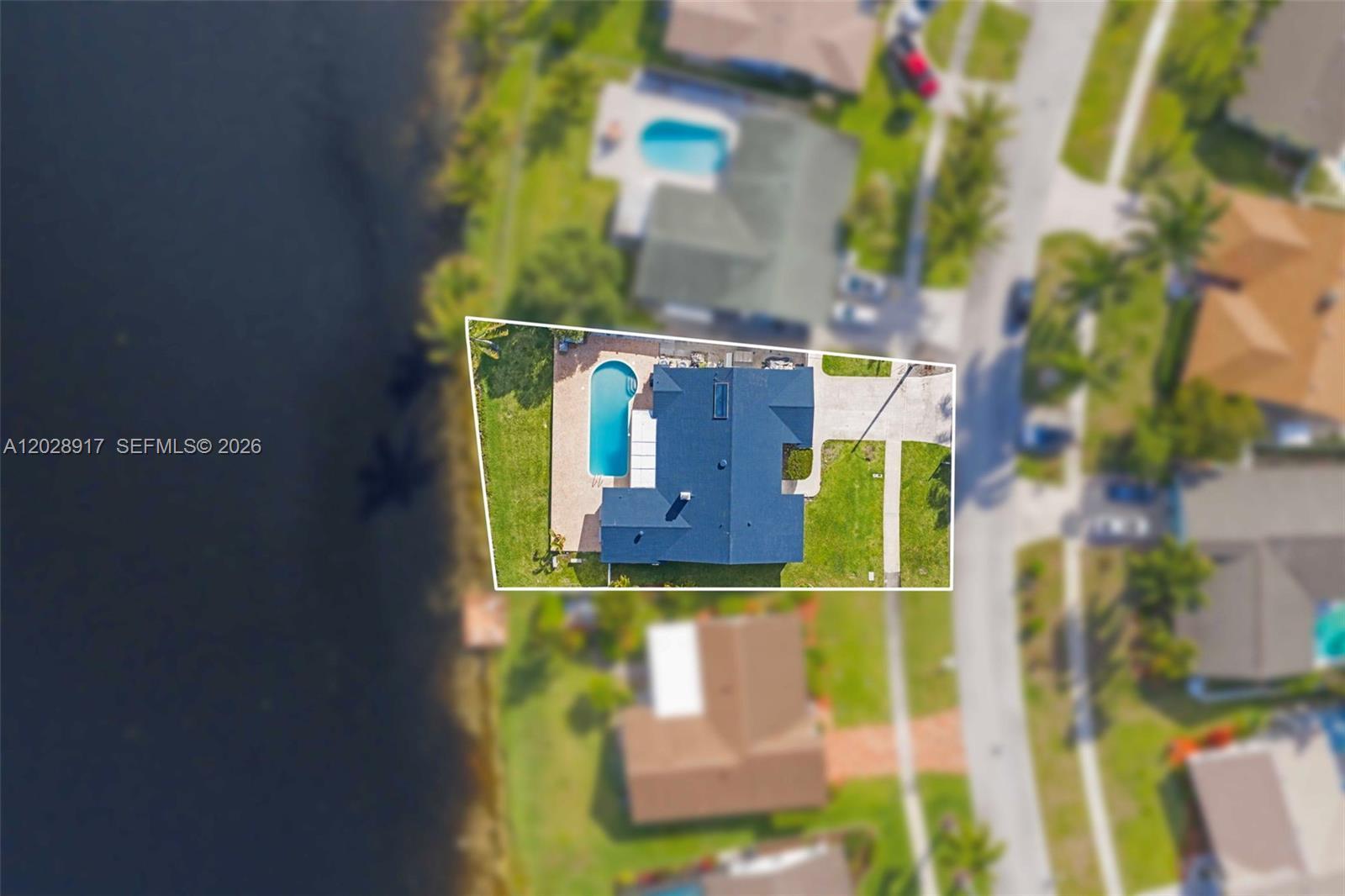 1310 SW 26th Ave, Deerfield Beach FL 33442 photo 2