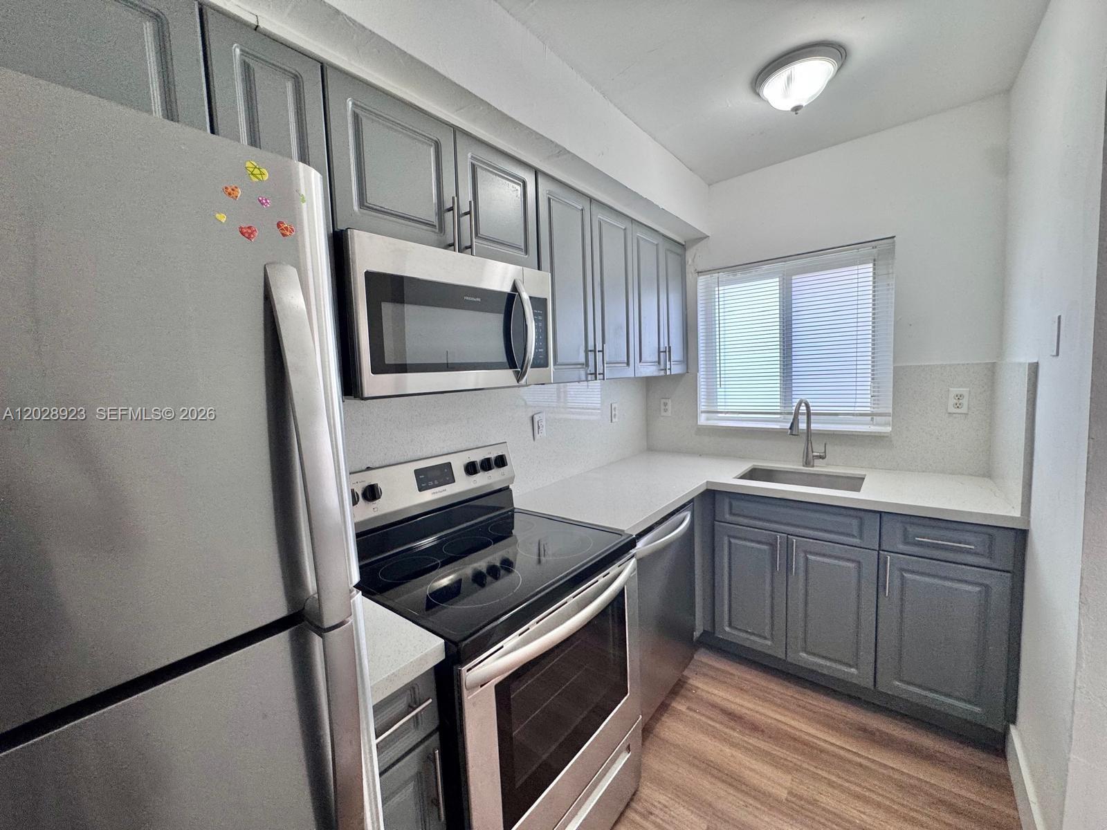209 NW 84th St # 209, Miami FL 33150 photo 2