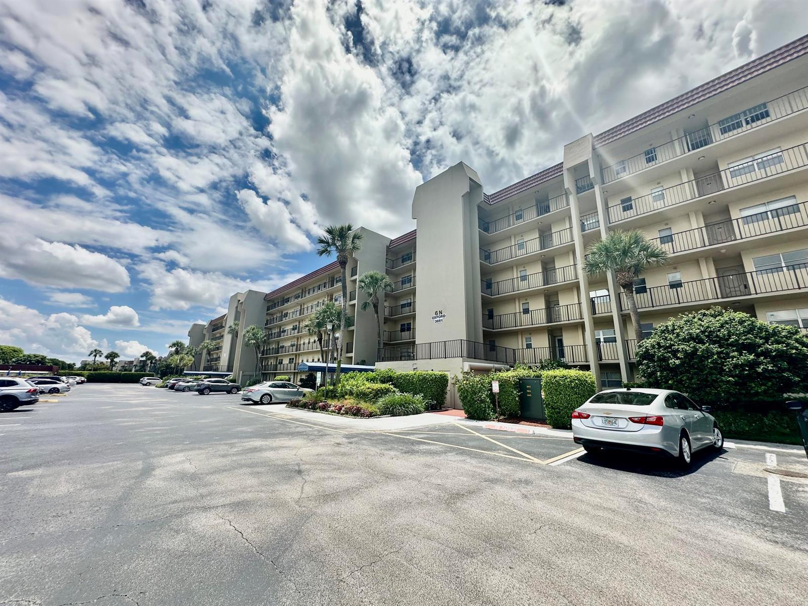 3661 Via Poinciana # 615, FL 33467 photo 2