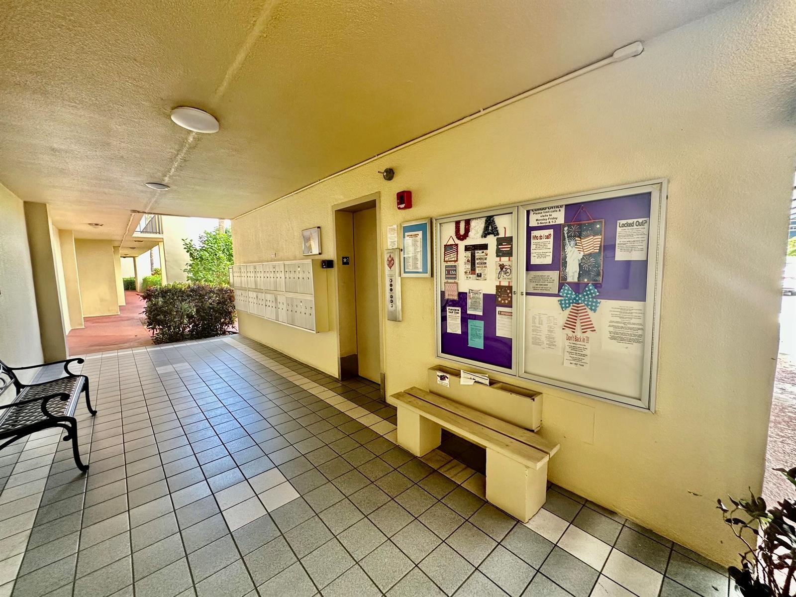 3661 Via Poinciana # 615, FL 33467 photo 4