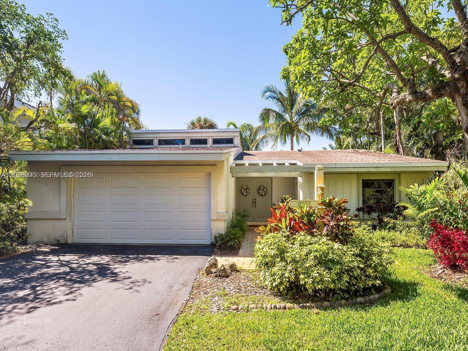 9055 SW 78th Ct, Miami FL 33156