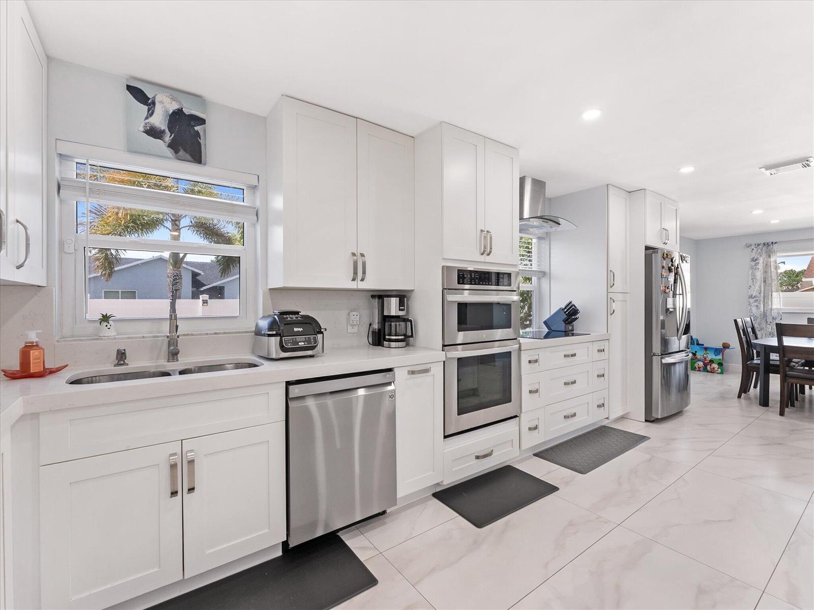 23040 SW 54th Avenue, Boca Raton FL 33433 photo 4