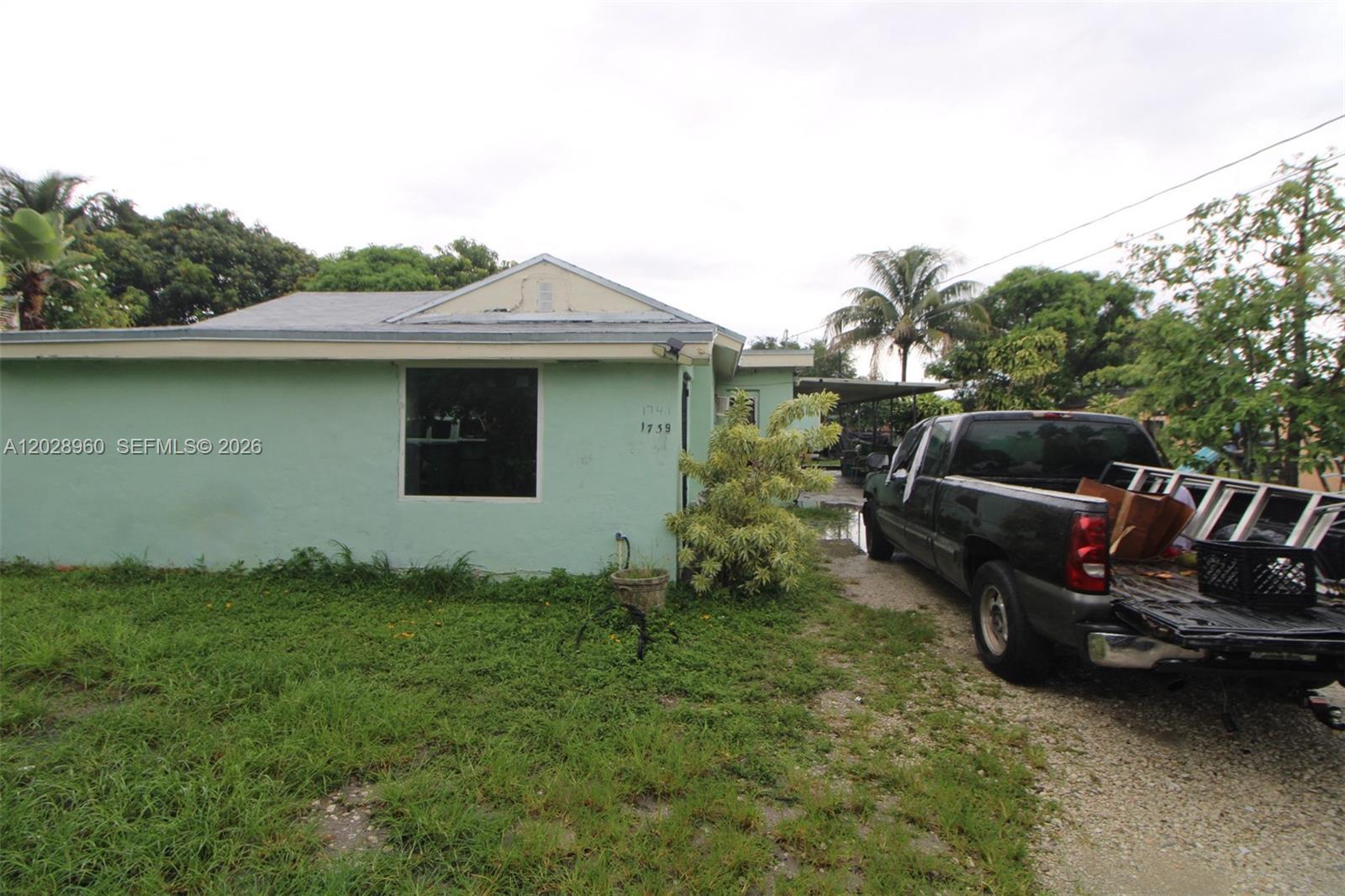 1741 NW 92nd St, Miami FL 33147 photo 2
