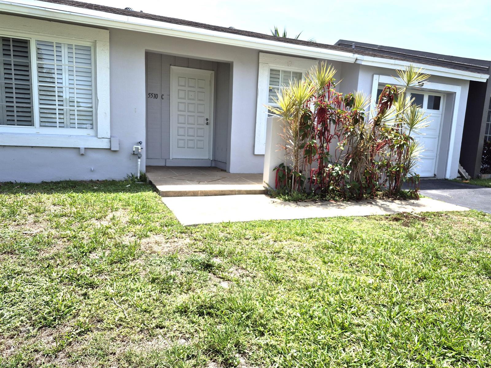 5510 S Lakewood Cir Circle S # C, Margate FL 33063 photo 2