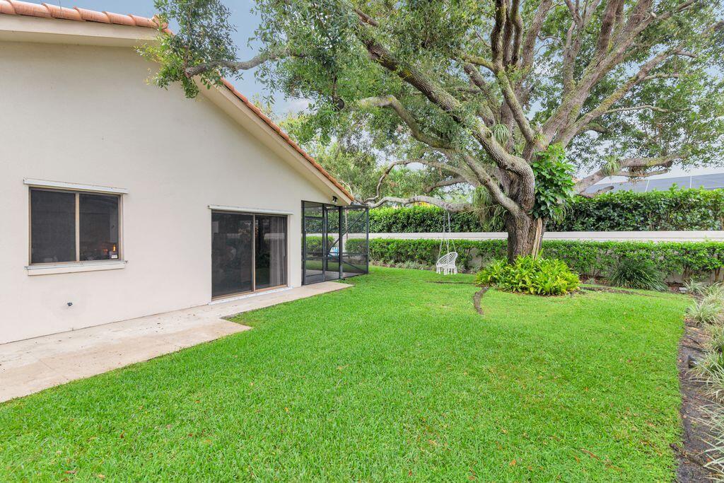 2614 Mohawk Circle, West Palm Beach FL 33409 photo 5
