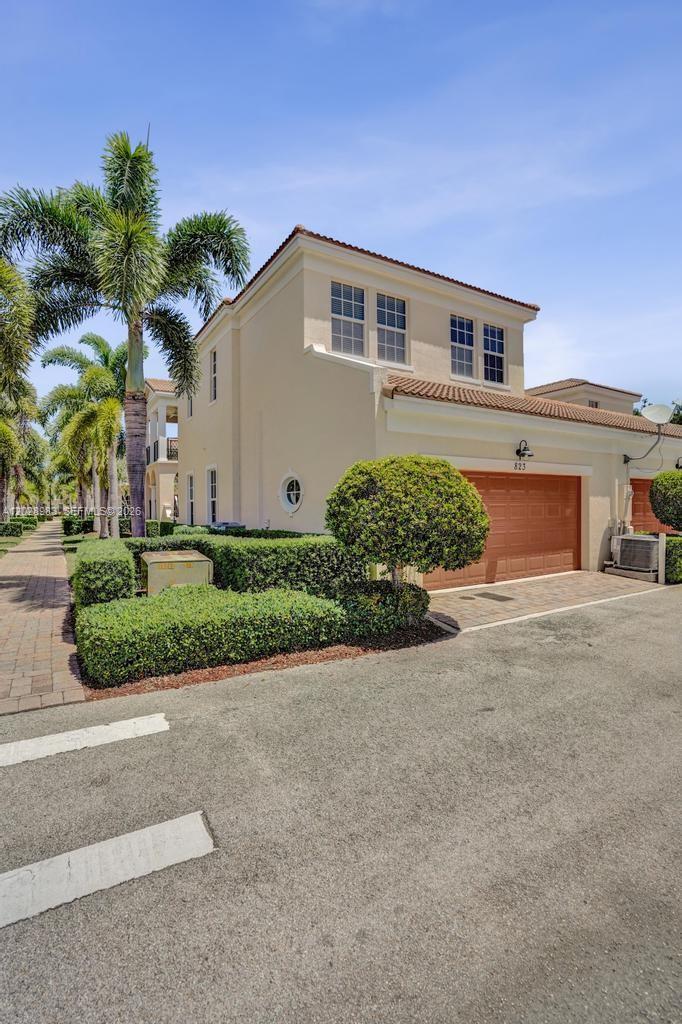 823 NW 82nd Ln, Boca Raton FL 33487 photo 5