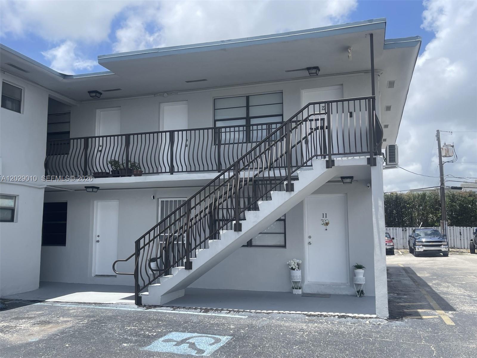 4590 SW 67th Ave # 22, Miami FL 33155