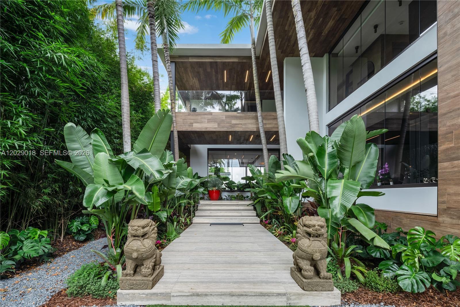 508 W Dilido Dr, Miami Beach FL 33139 photo 2