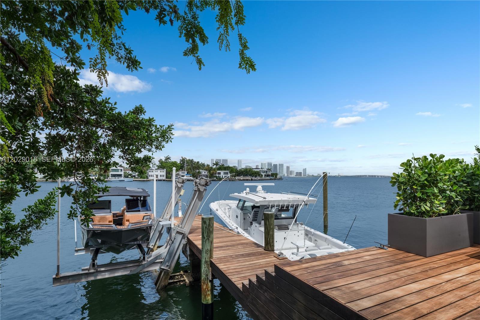 508 W Dilido Dr, Miami Beach FL 33139 photo 3