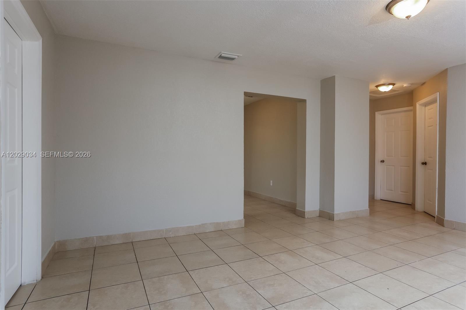 731 NW 175th Dr, Miami Gardens FL 33169 photo 3