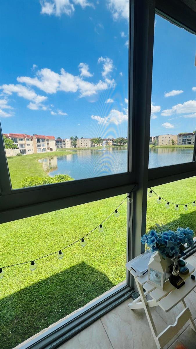 8920 Sunrise Lakes Boulevard # 208, Sunrise FL 33322 photo 3
