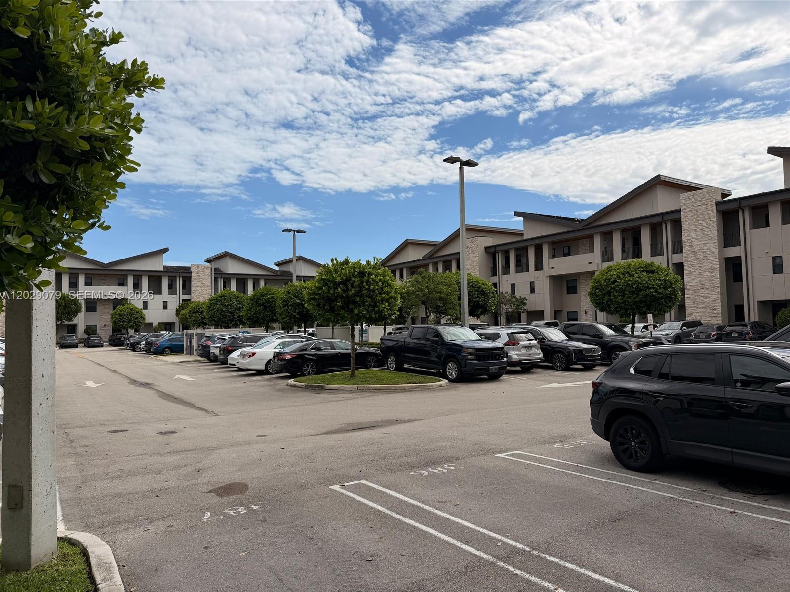 10407 NW 82nd St # 9, Doral FL 33178 photo 2
