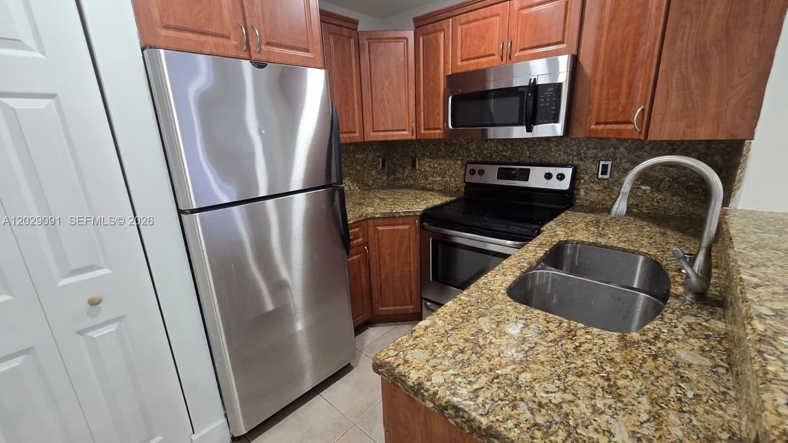 6515 W 26th Dr # 38, Hialeah FL 33016 photo 5