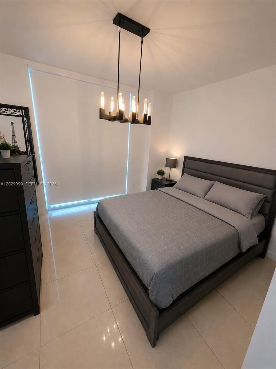 1111 SW 1st Ave, Miami FL 33130 photo 3