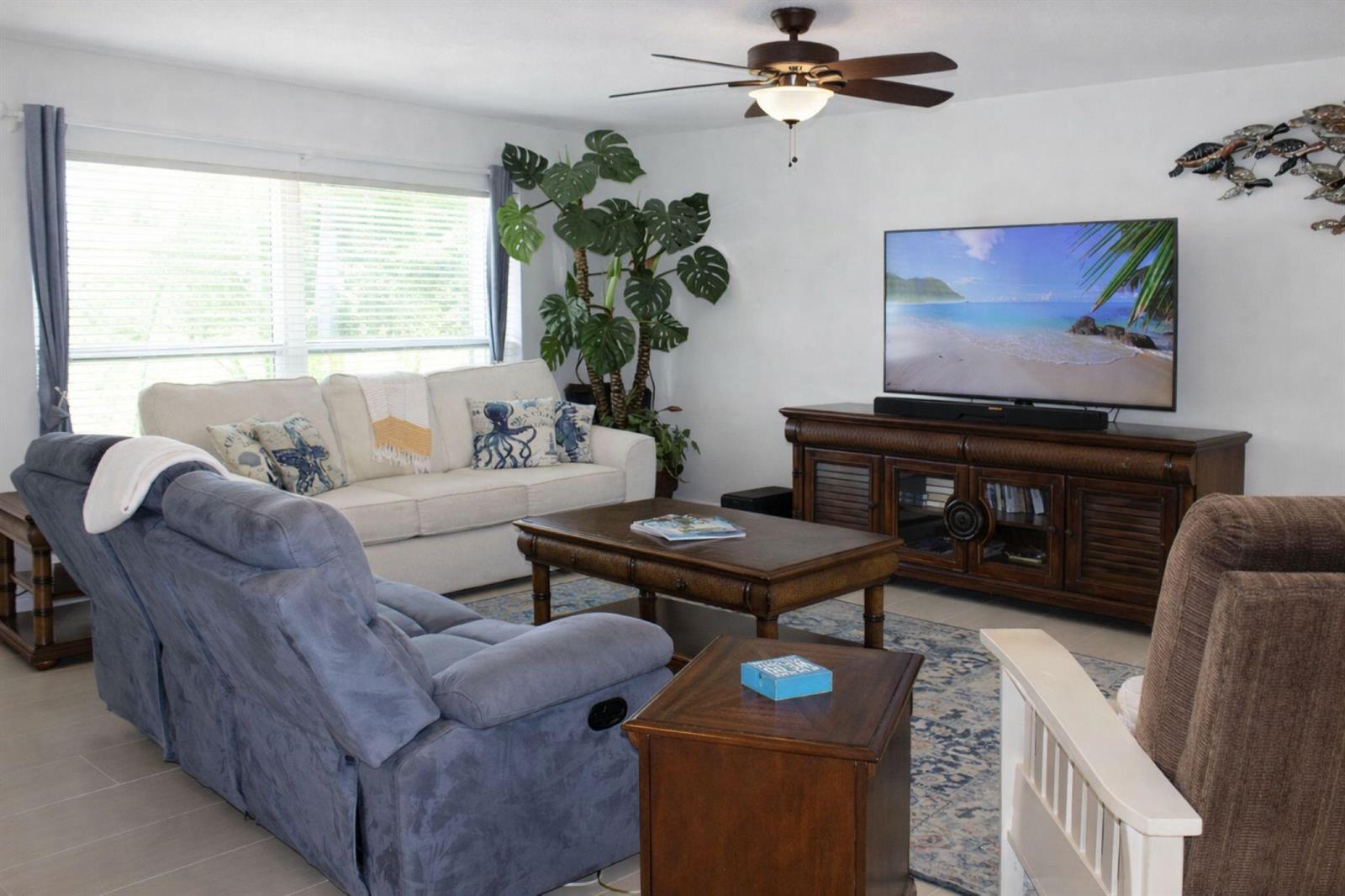 2066 SE 5th Ct Court SE, Vero Beach FL 32962 photo 5