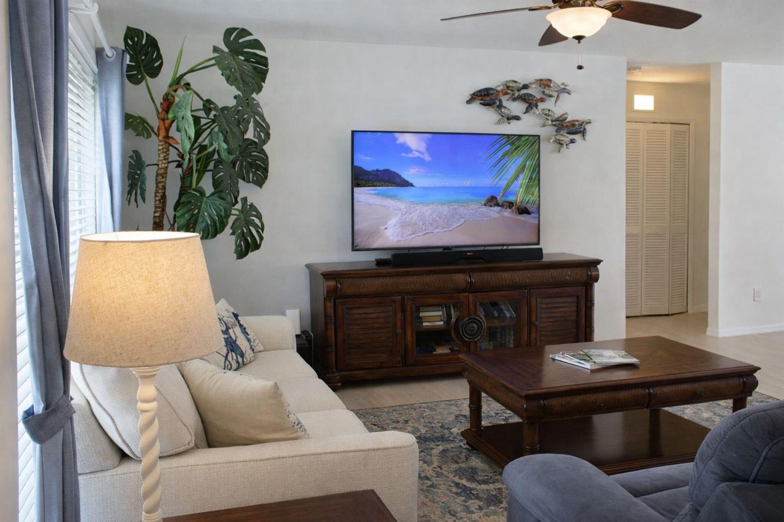 2066 SE 5th Ct Court SE, Vero Beach FL 32962 photo 4