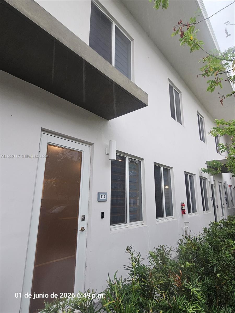 6453 NW 102nd Path # 103, Doral FL 33178 photo 3
