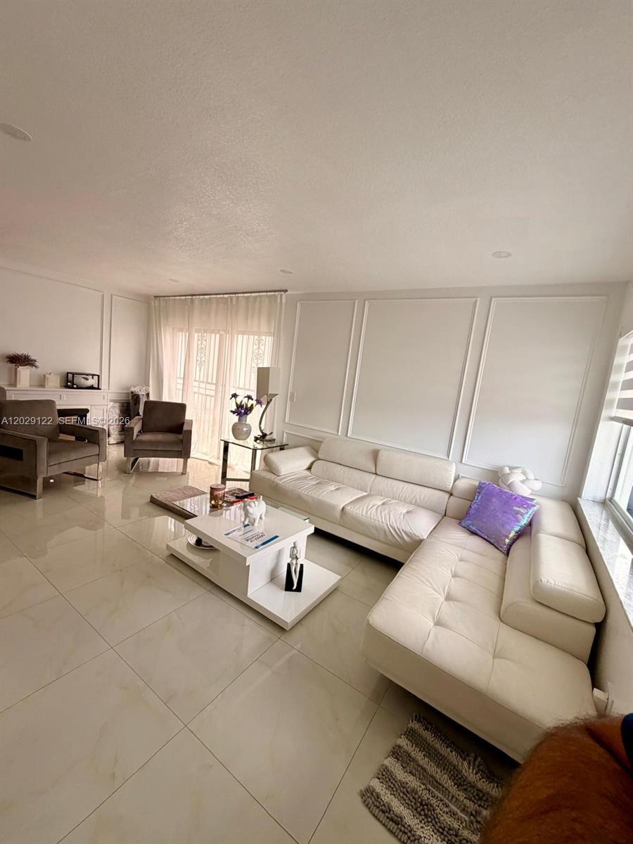 13336 NW 5th Ter, Miami FL 33182 photo 3