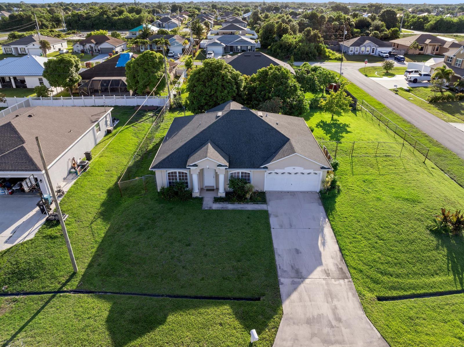 672 SW Kayak Avenue, Port St. Lucie FL 34953 photo 2