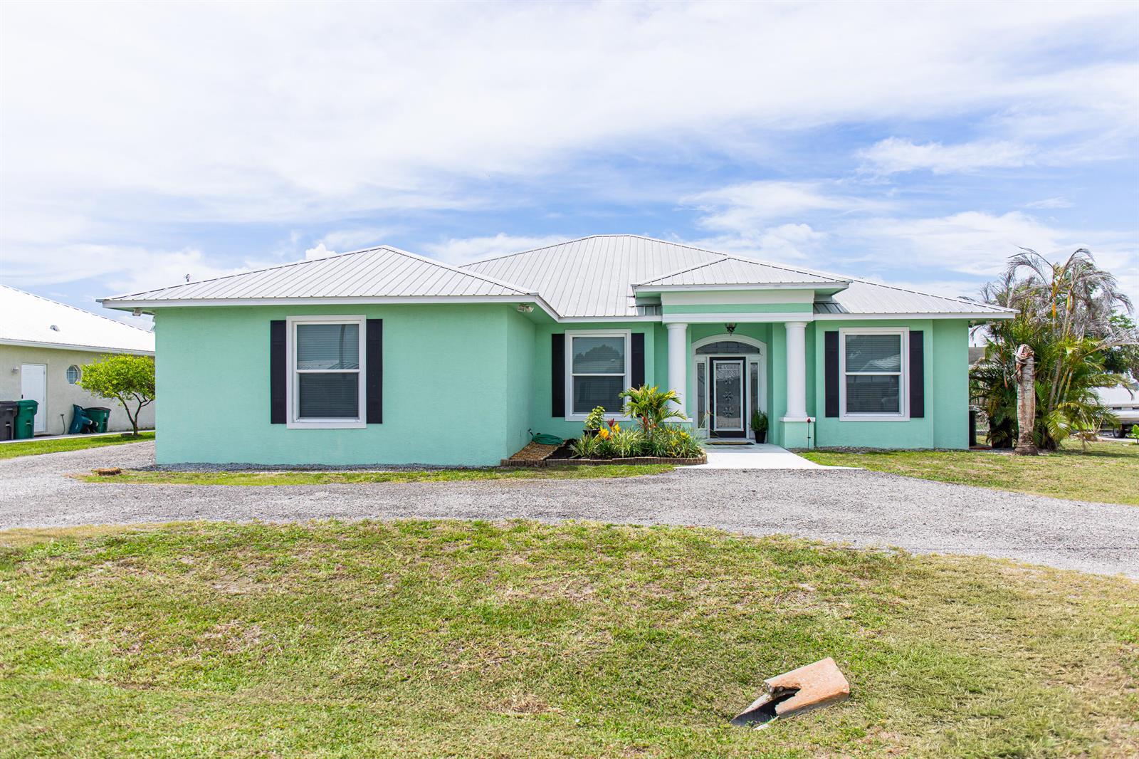 2406 SE 31st Street SE, Okeechobee FL 34974