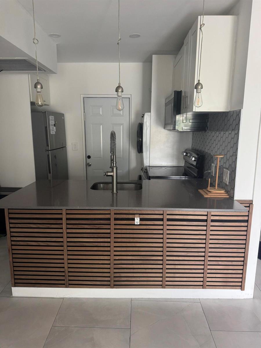 2201 Greene Street # 2, Hollywood FL 33020 photo 4