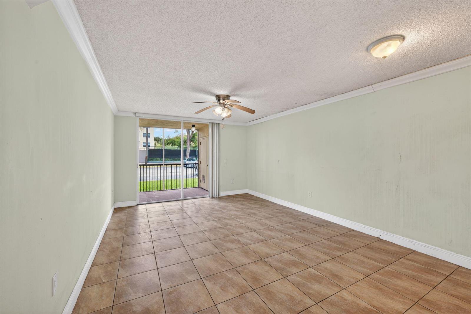8373 Lake Drive # 101, Doral FL 33166 photo 3