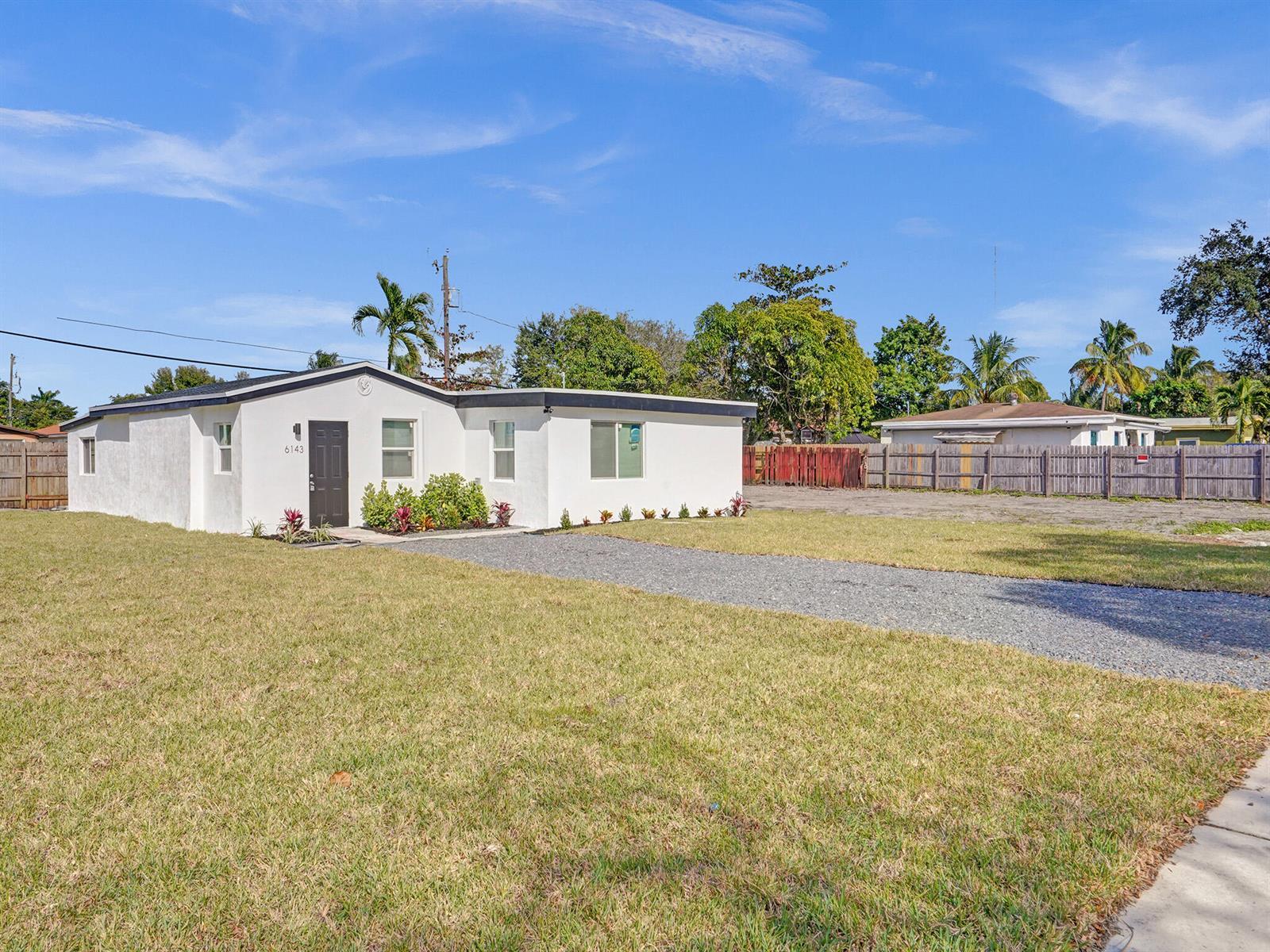 6143 SW 40th Street, Miramar FL 33023 photo 4