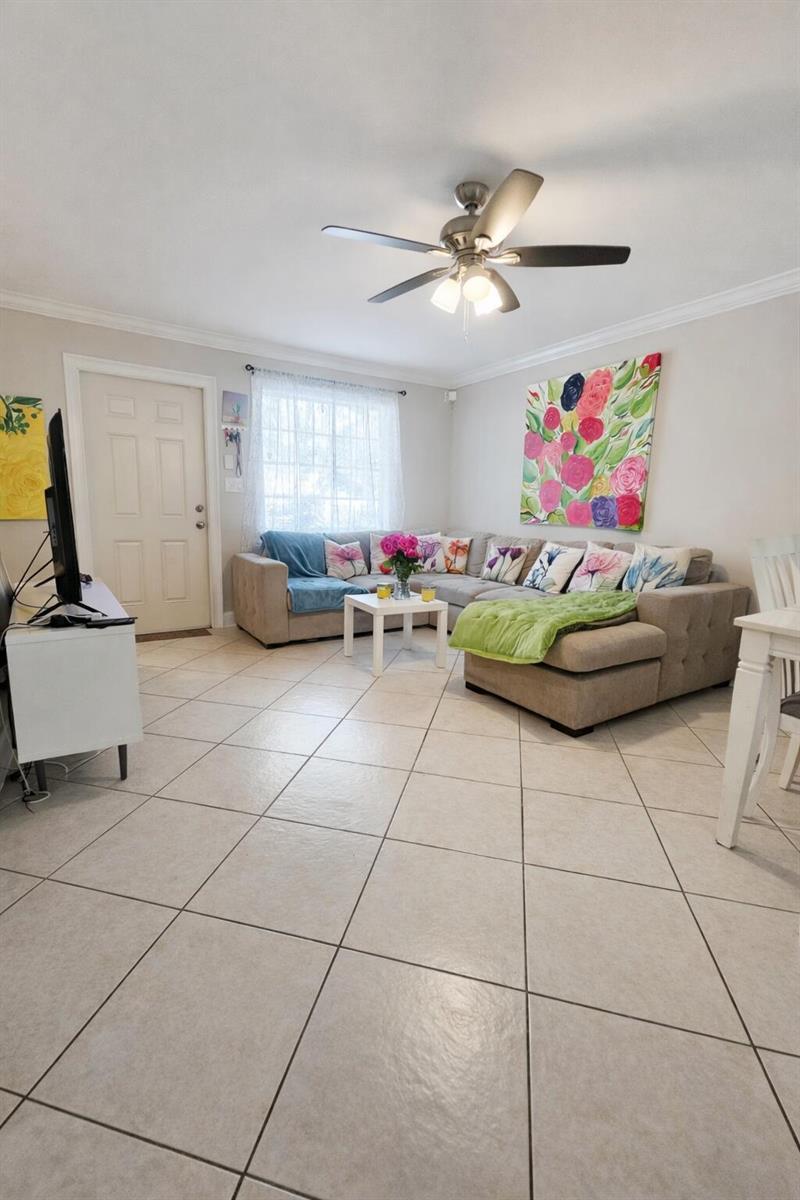 2018 S 10th Street # C, Fort Pierce FL 34950 photo 2
