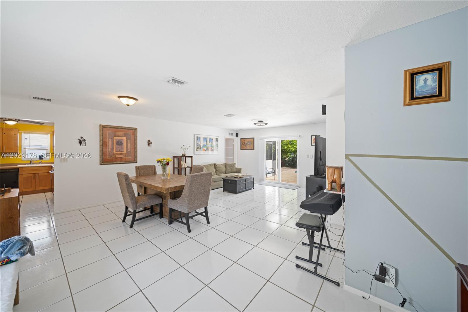 7715 SW 9th St, North Lauderdale FL 33068 photo 4