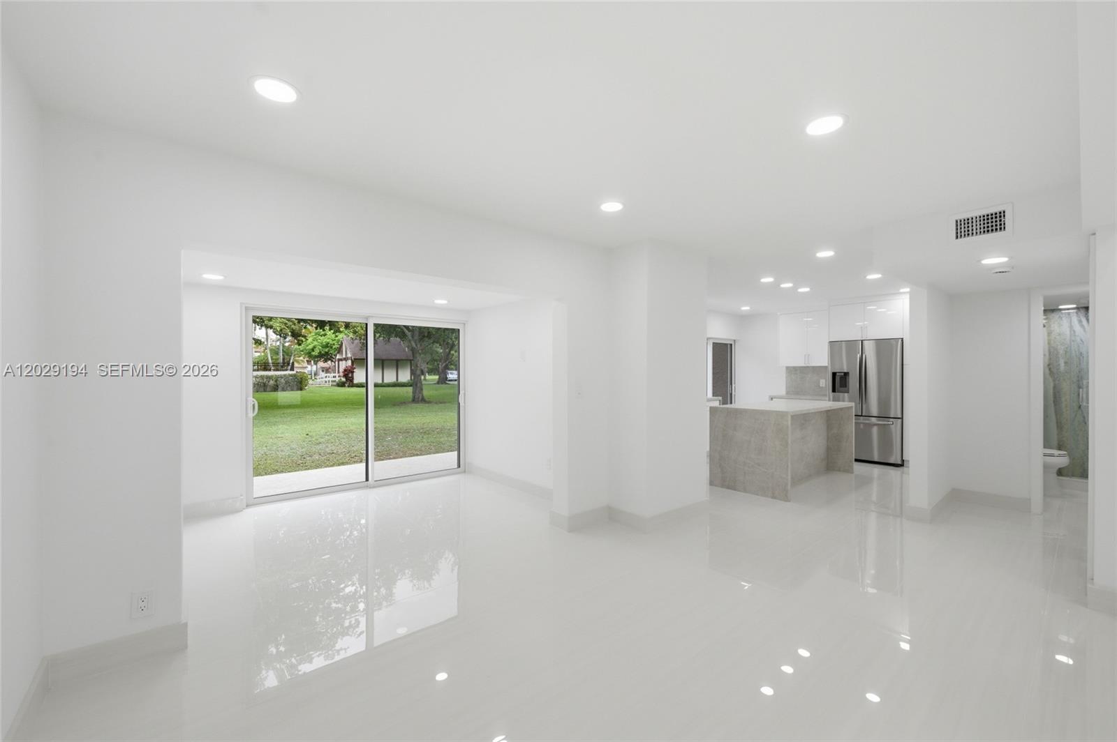 22384 Thousand Pines Ln, Boca Raton FL 33428 photo 3