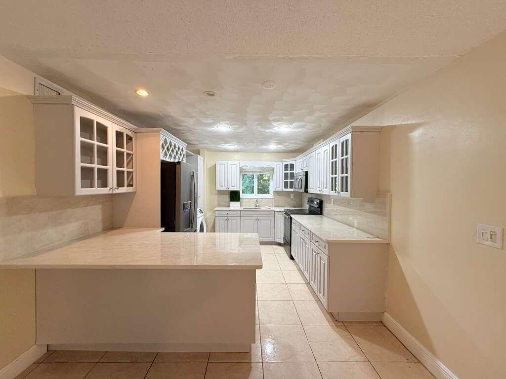 2210 Taylor Street # 207, Hollywood FL 33020 photo 5