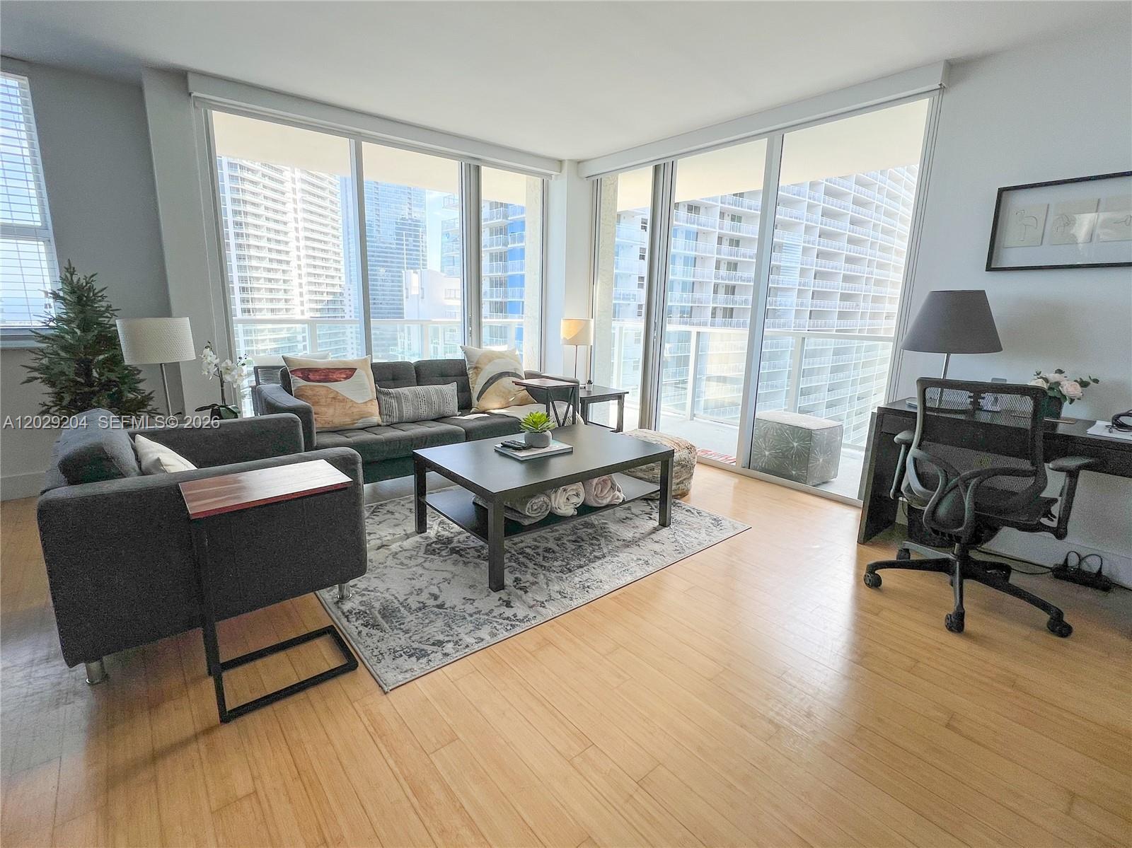 1155 Brickell Bay Dr # 2701, Miami FL 33131 photo 4