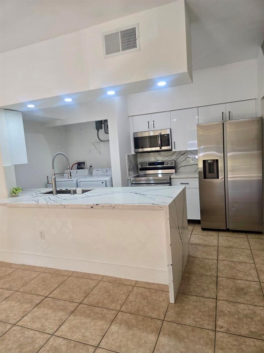18338 NW 68th Avenue # B, Hialeah FL 33015 photo 5