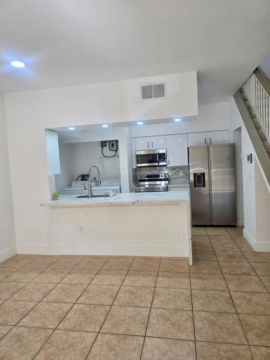 18338 NW 68th Avenue # B, Hialeah FL 33015 photo 4