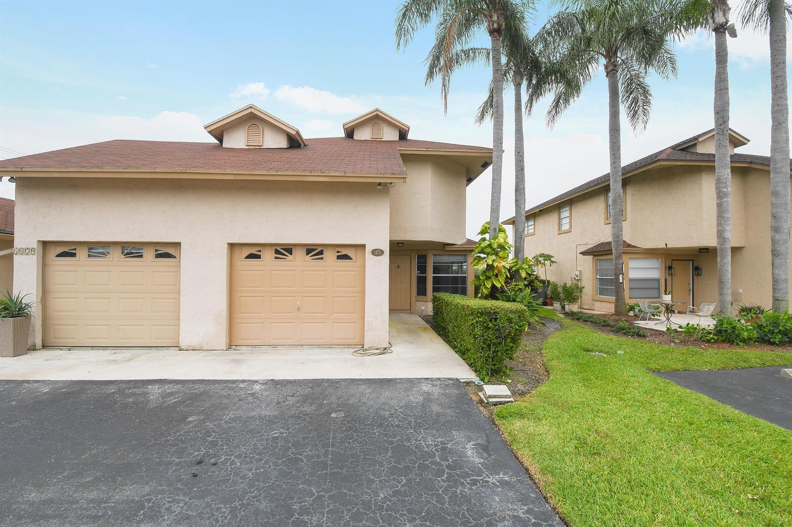 1475 Lake Mango Way, West Palm Beach FL 33406