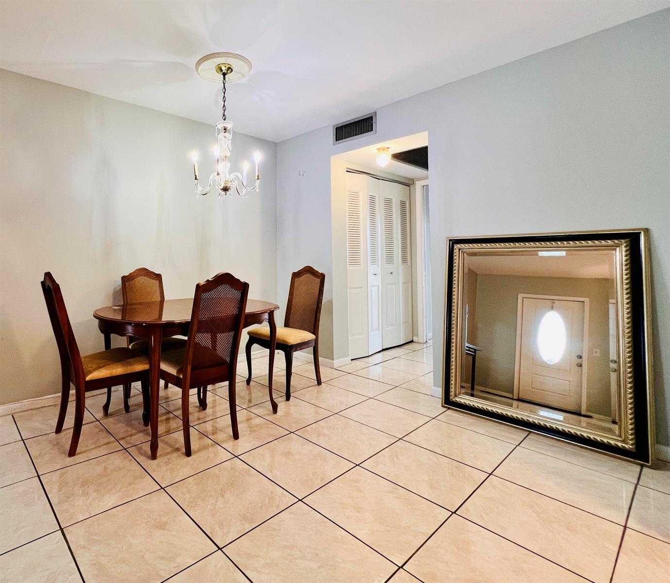 330 Southampton B, West Palm Beach FL 33417 photo 5
