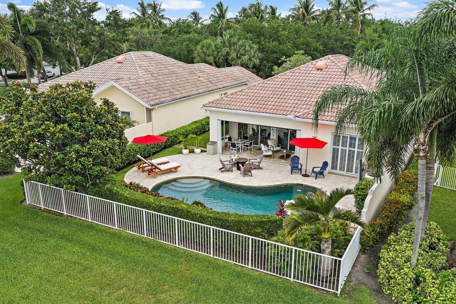 102 Euphrates Circle, Palm Beach Gardens FL 33410 photo 3