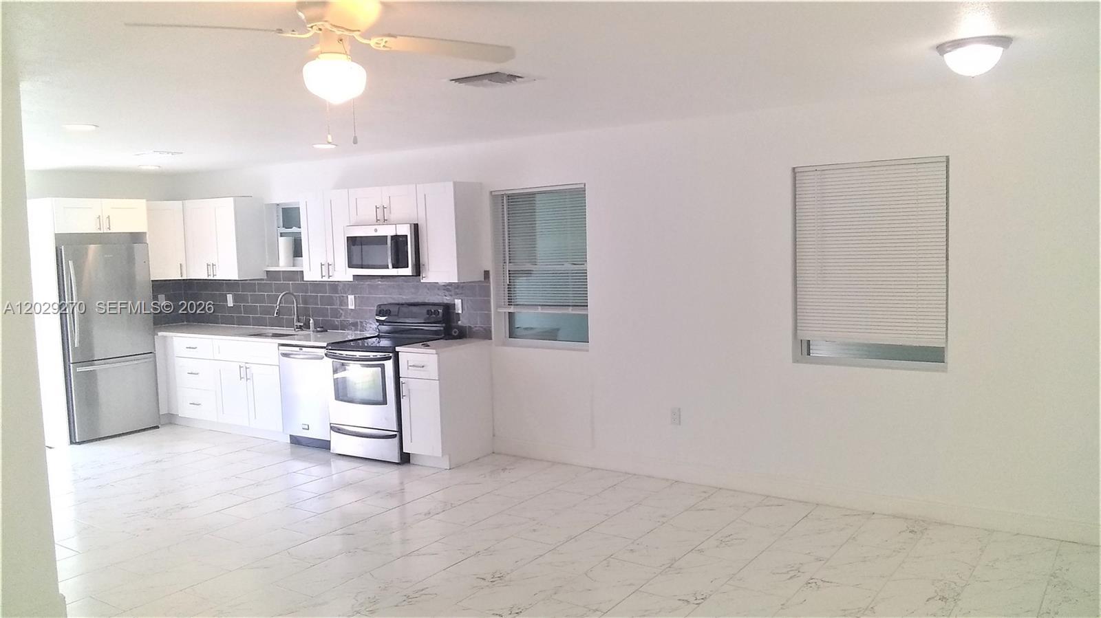 710 52nd St, West Palm Beach FL 33407 photo 5