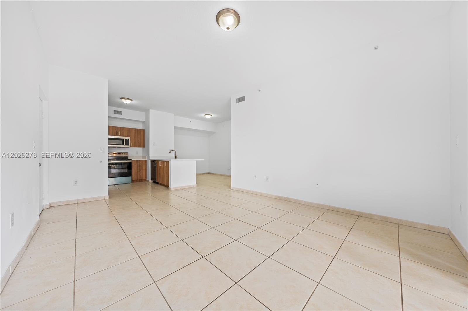 7280 NW 114th Ave # 8, Doral FL 33178 photo 4