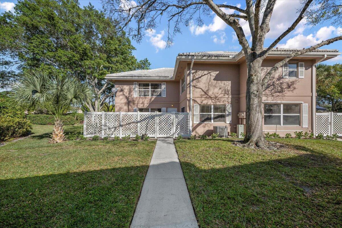 1945 Stratford Way, West Palm Beach FL 33409 photo 3
