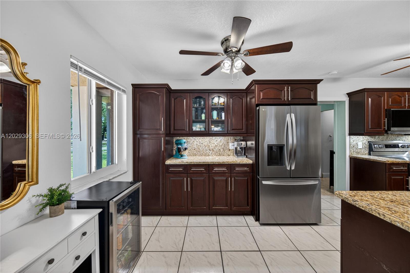 211 S 57th Way, Hollywood FL 33023 photo 5