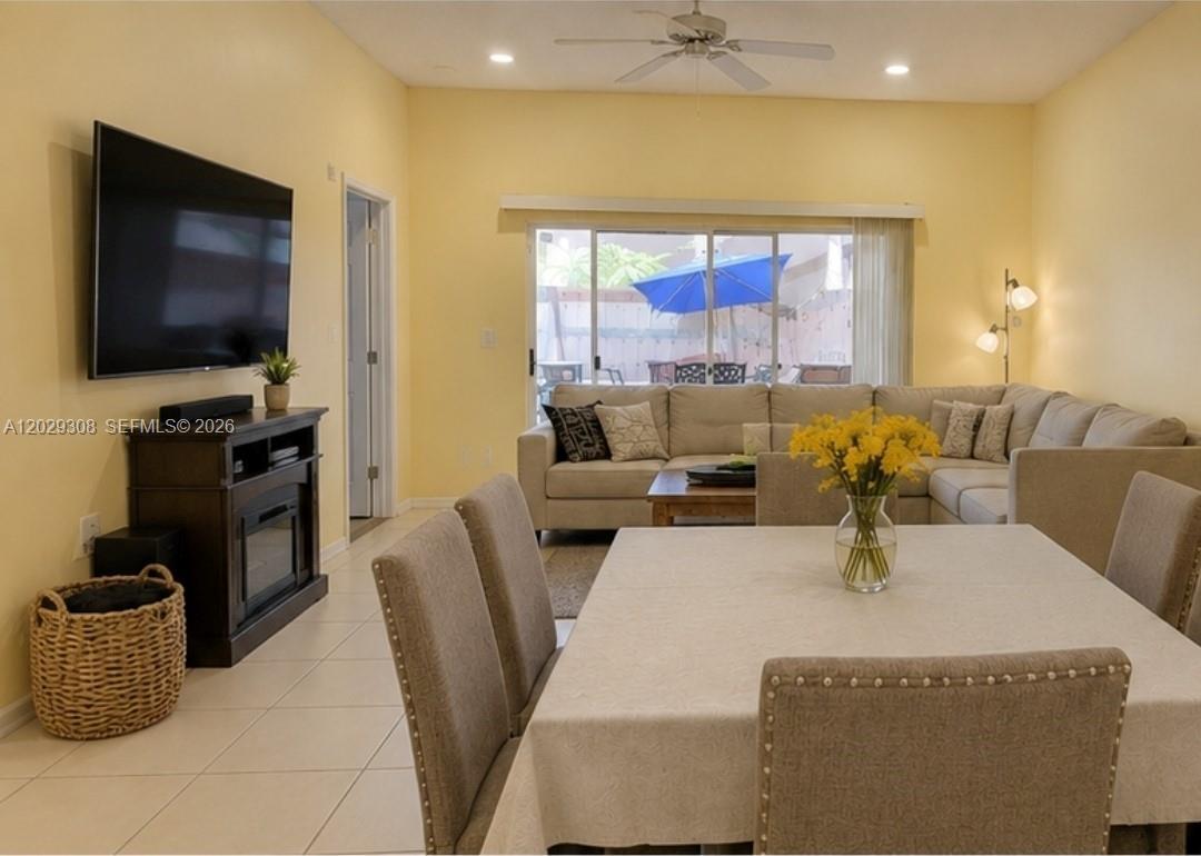 16143 Emerald Cove Rd, Weston FL 33331 photo 3