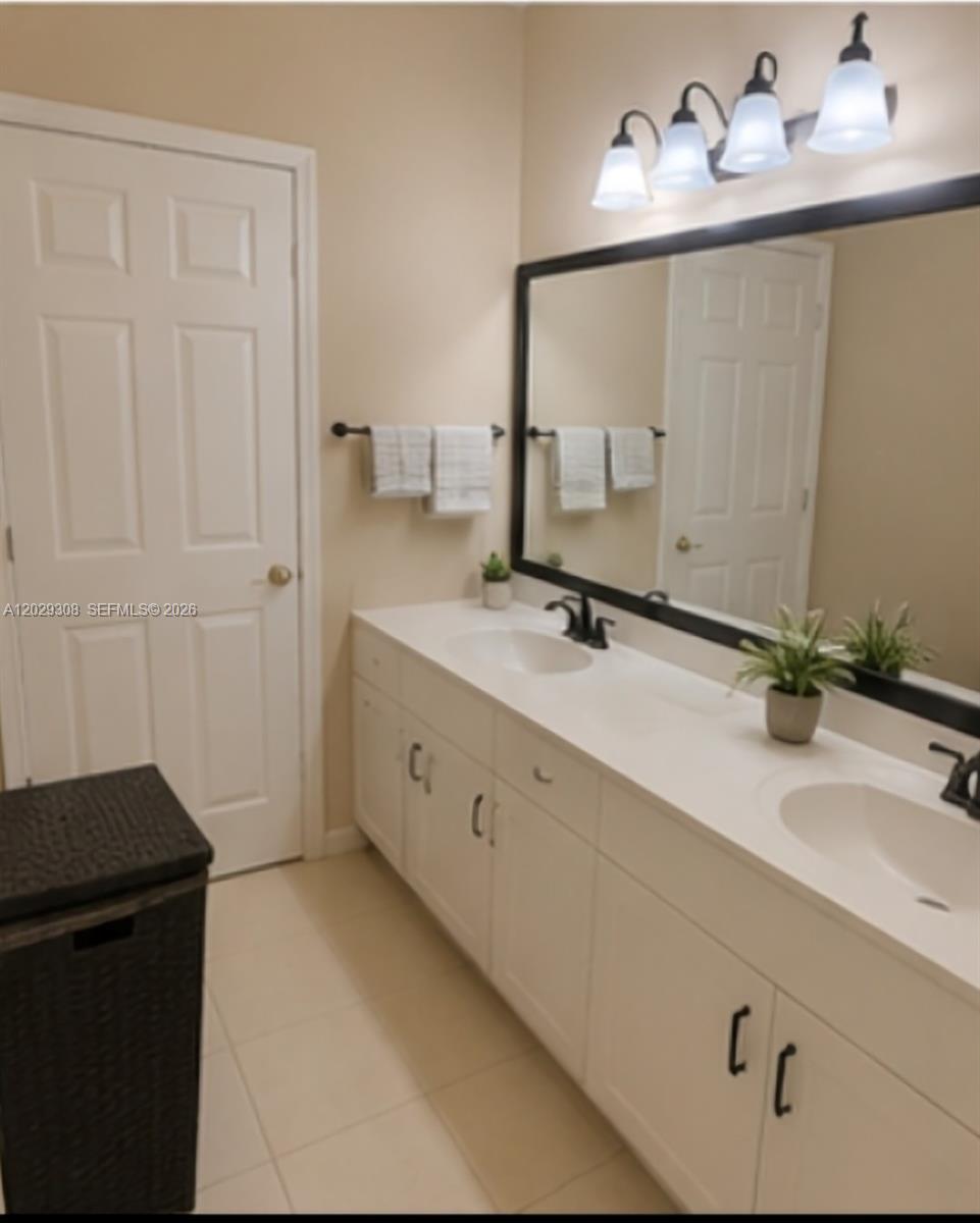 16143 Emerald Cove Rd, Weston FL 33331 photo 5