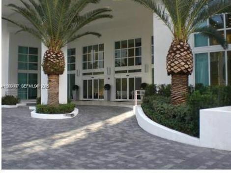 951 Brickell Ave # 1808, Miami FL 33131 photo 4