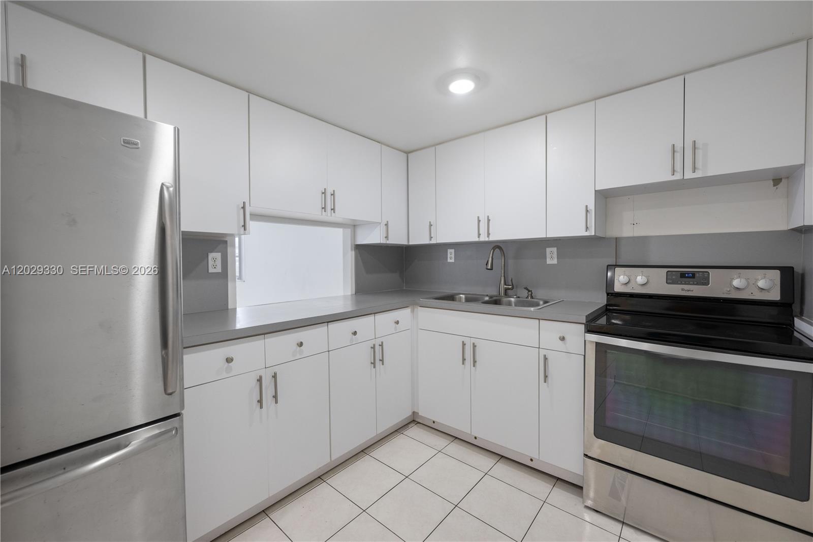 16710 NE 9th Ave # 401, North Miami Beach FL 33162 photo 3