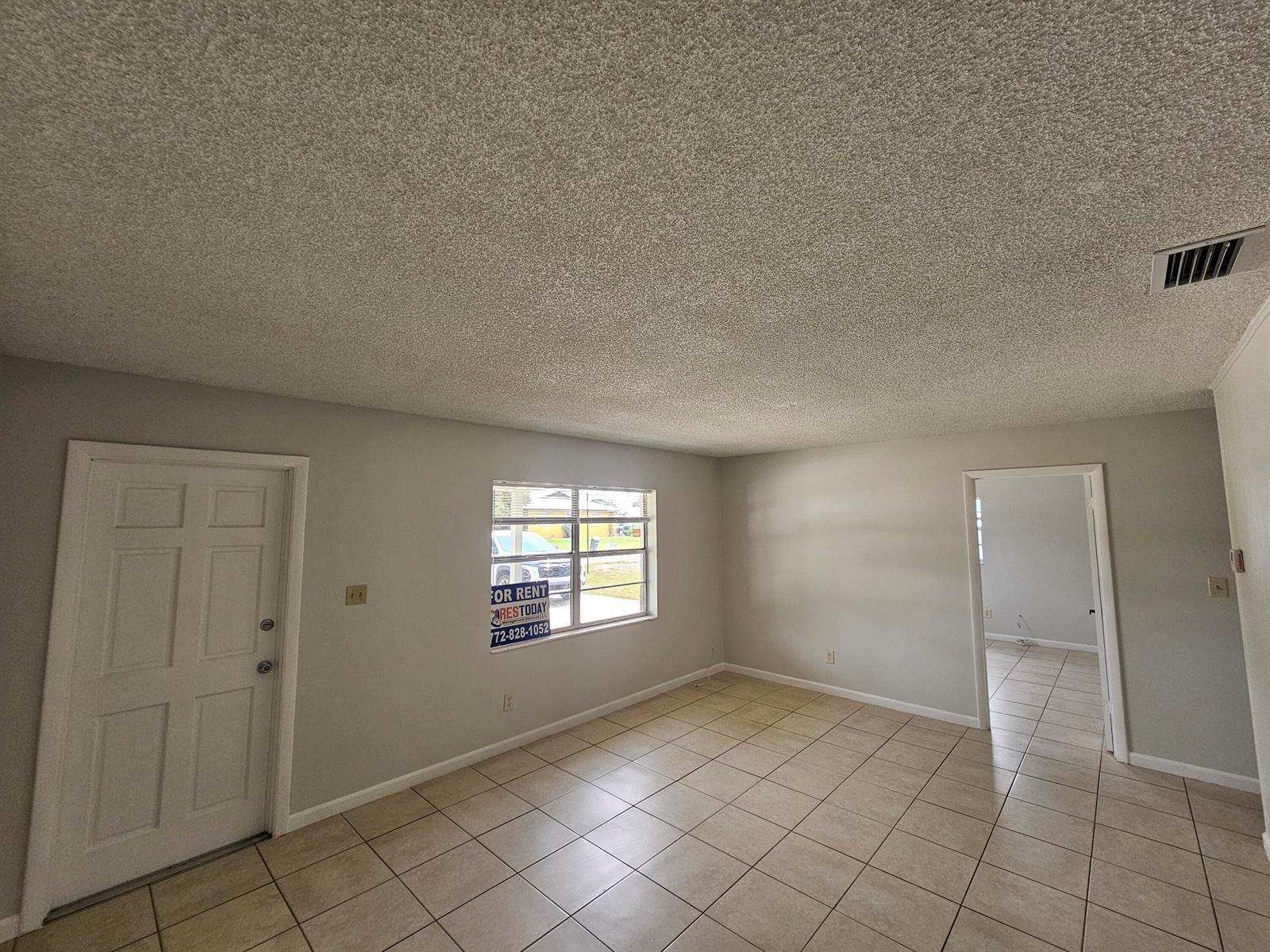 2031 Hugo Road, Fort Pierce FL 34946 photo 2