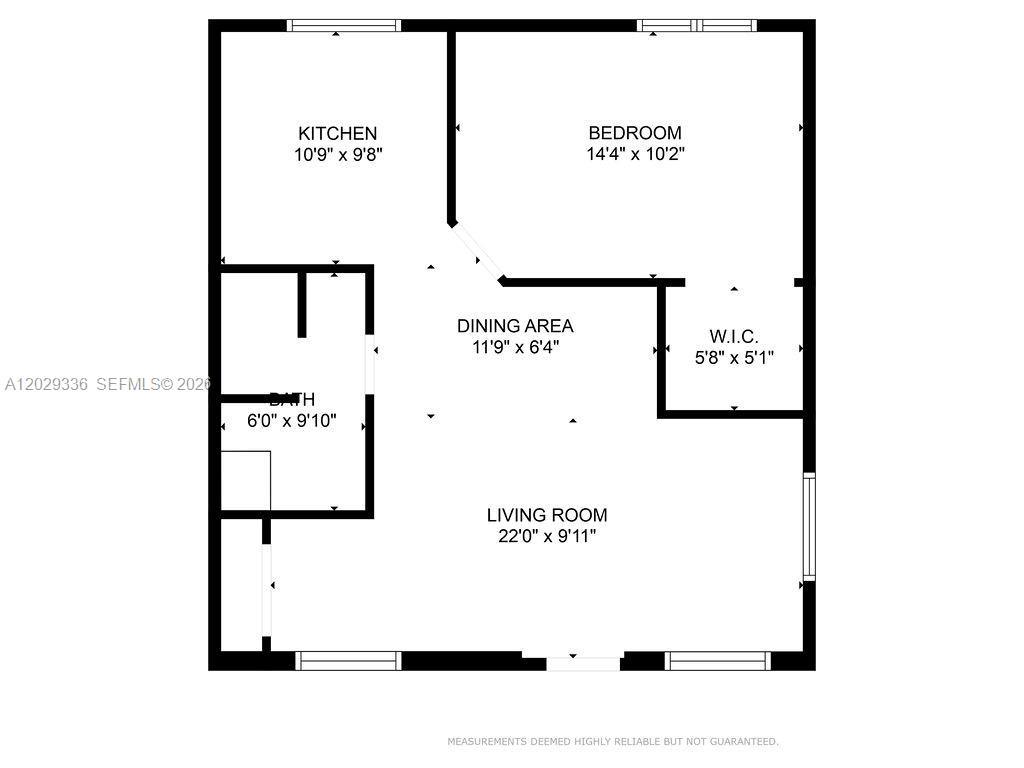 2415 Pierce St, Hollywood FL 33020 photo 3