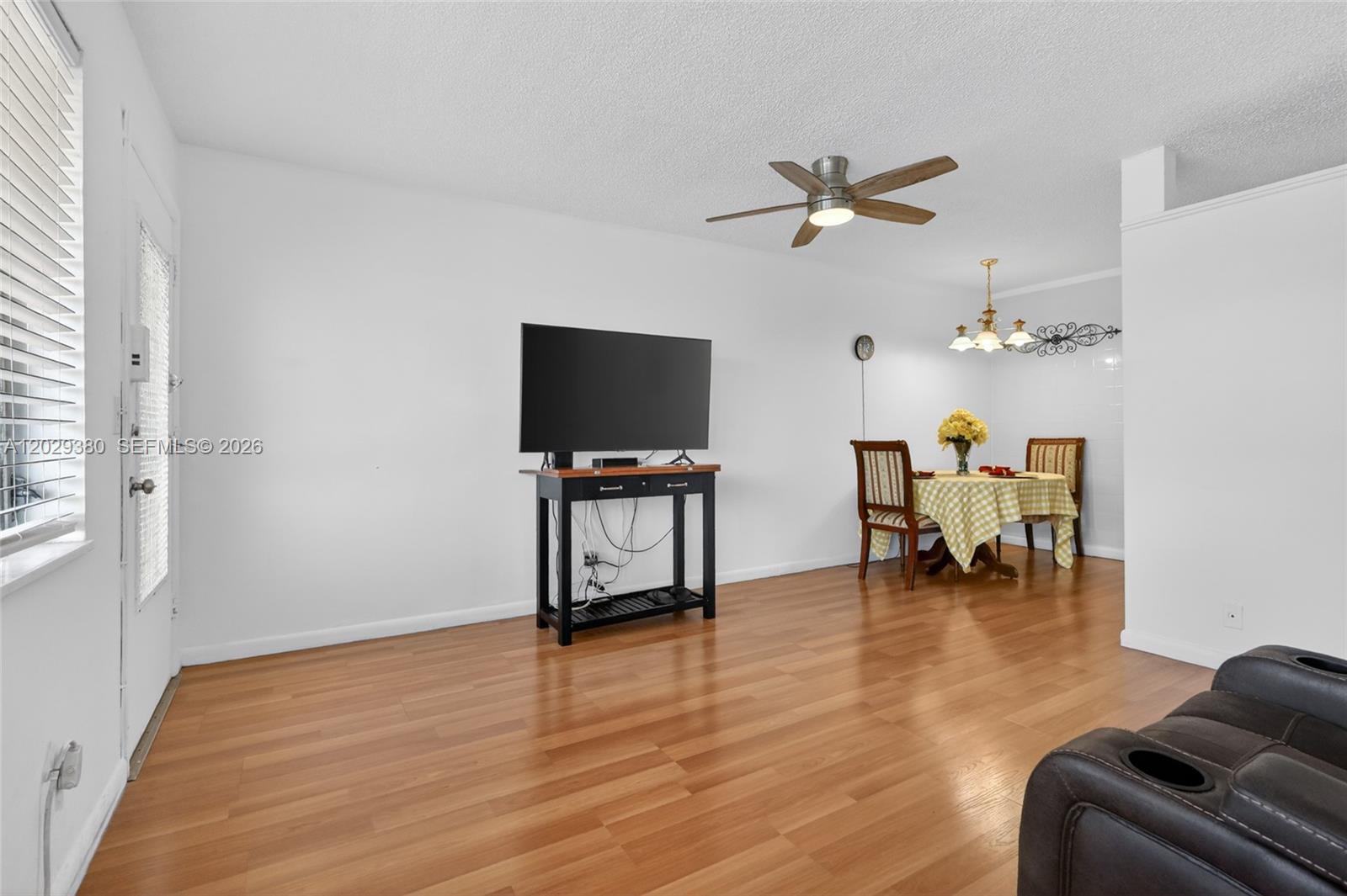 820 SW 11th Ave # 15B, Hallandale Beach FL 33009 photo 3