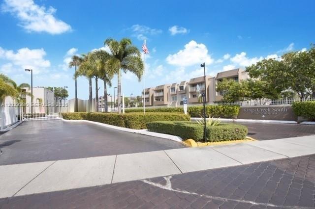 7747 SW 86th St # 402, Miami FL 33143