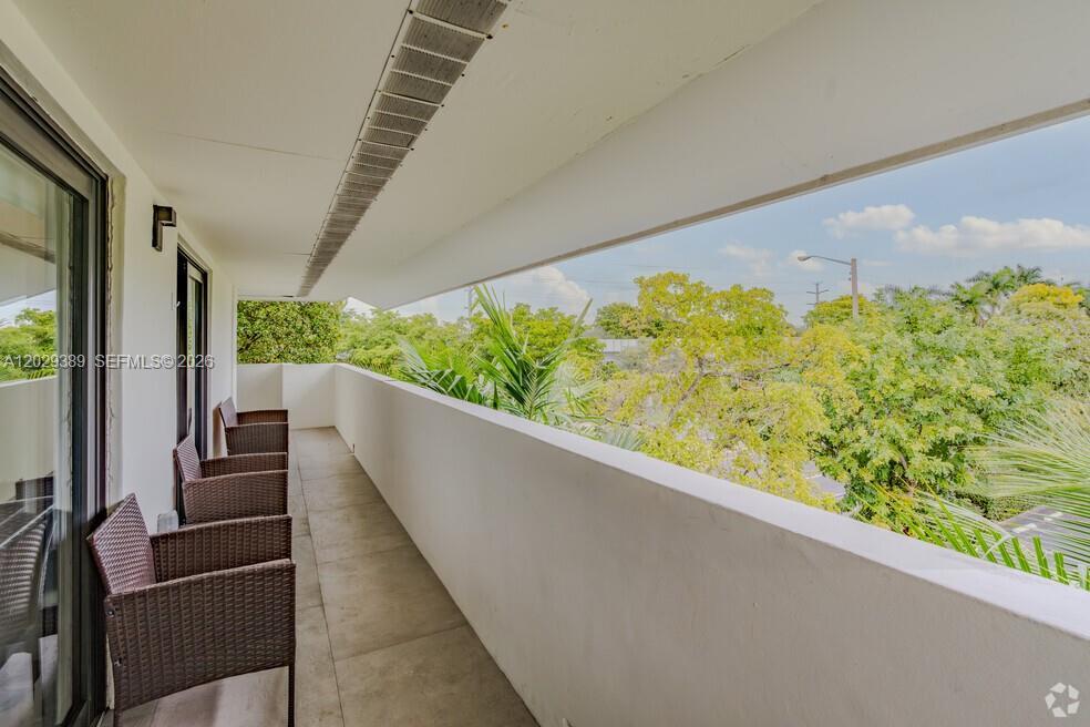 800 S Dixie Hwy 106 Hwy # 106, Coral Gables FL 33146 photo 3